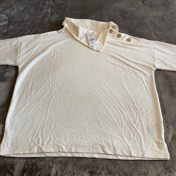Suzy Shier Blouse - Picture 1 of 4